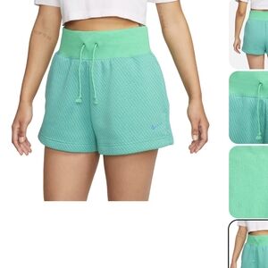 Nike Women's Sportswear Phoenix Fleece High Rise Shorts Spring Green NWT Large